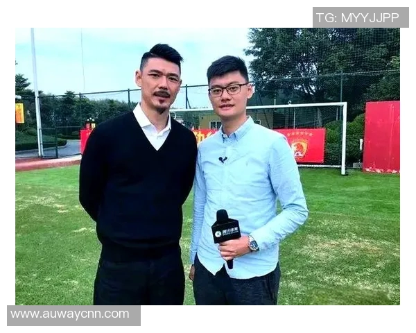 中国足球明星中谁的颜值最高最受欢迎的球员分析与推荐